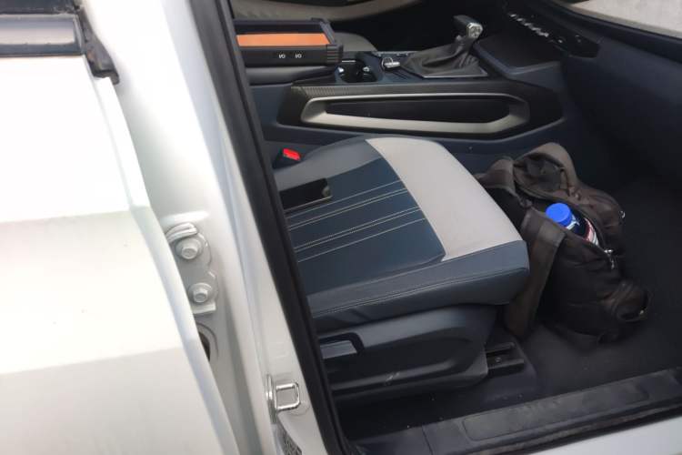 Used Baojun RM-5 2019 1.5T CVT 24-Hour Online Luxury Version 5 Seats
