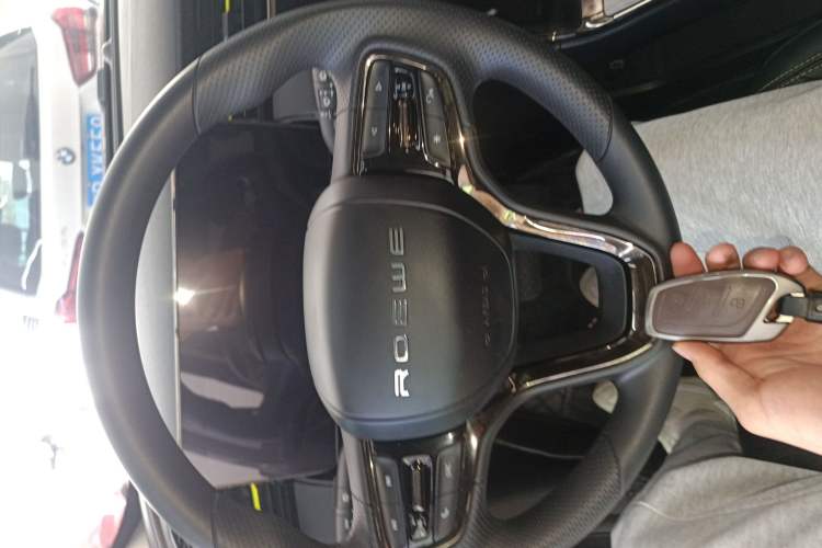 Used Roewe RX5 2021 PLUS 330TGI Automatic National Style Smart Enjoyment Edition
