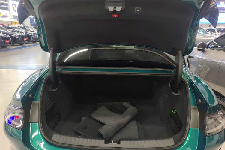 Used Xiaomi Auto SU7 Ultra 2025 Ultra Model Trunk