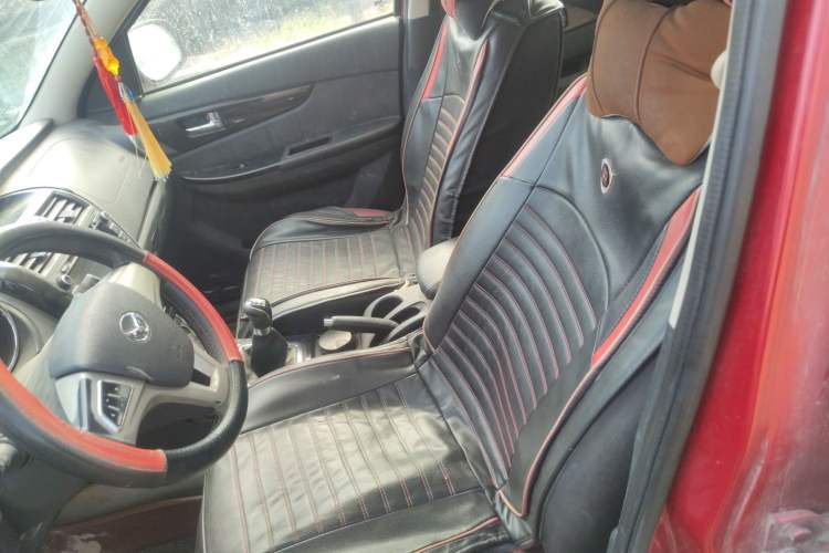 Used HYOSOW S3 2014 1.5L Luxury Version China IV Emission Standard