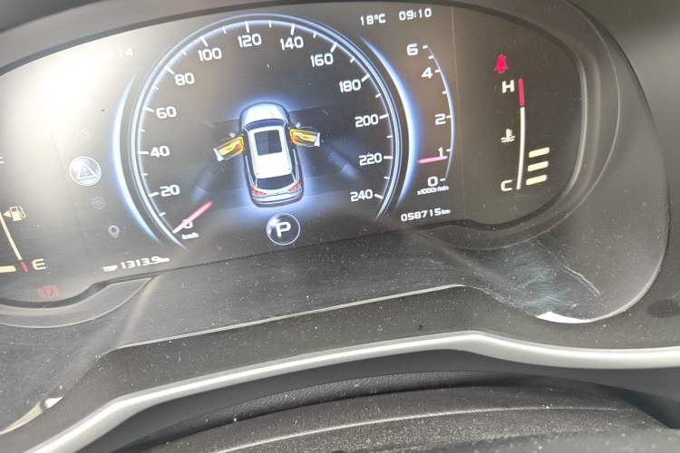 Used Geely Auto Emgrand X7 Sport 2018 1.8TD Automatic Two-Wheel Drive Zhiya Model