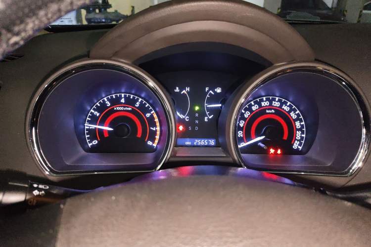 Used Toyota Highlander 2012 2.7L 2WD 5-Seater Elite Edition Instrument Cluster