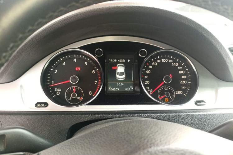 Used Volkswagen FAW-Volkswagen CC 2016 1.8TSI Luxury Model
