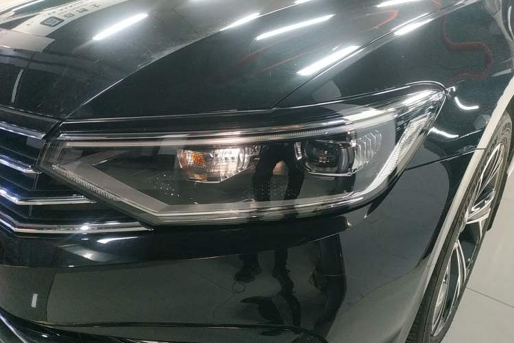 Used Volkswagen Magotan 2020 330TSI DSG Luxury Edition
