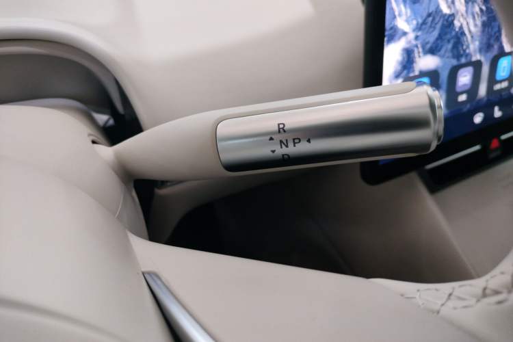 Used Hima Luxeed R7 2024 All-Electric 736 km Ultra