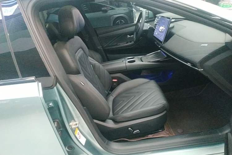 Used Deepal SL03 2025 Revised Version All-Electric Elite Type
