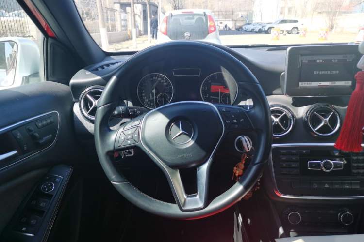 Used Mercedes-Benz A-Class 2013 A 180 Fashion Model