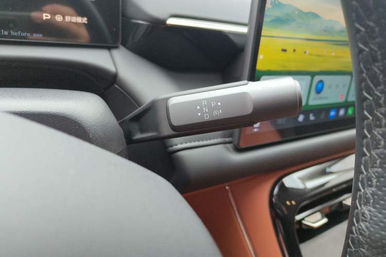 Used AION V 2024 Aion Tyrannosaurus 650 LiDAR Edition