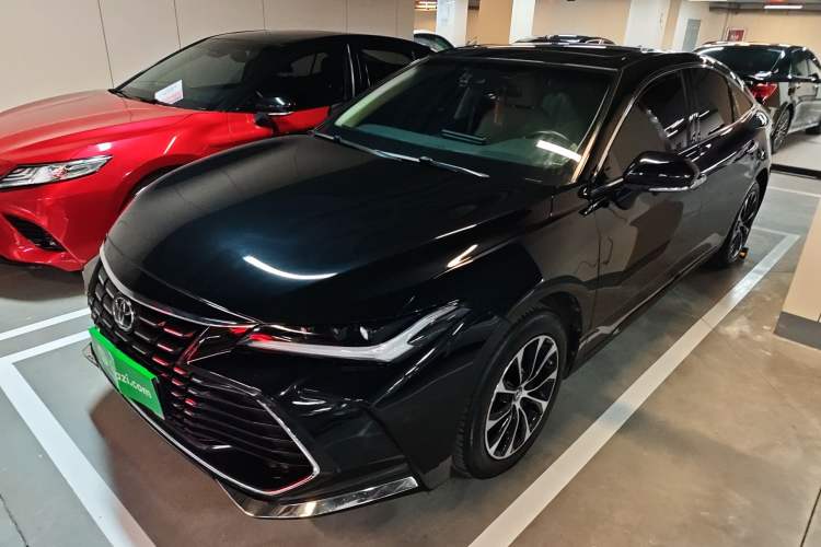 Used Toyota Avalon 2023 2.0L Luxury Edition