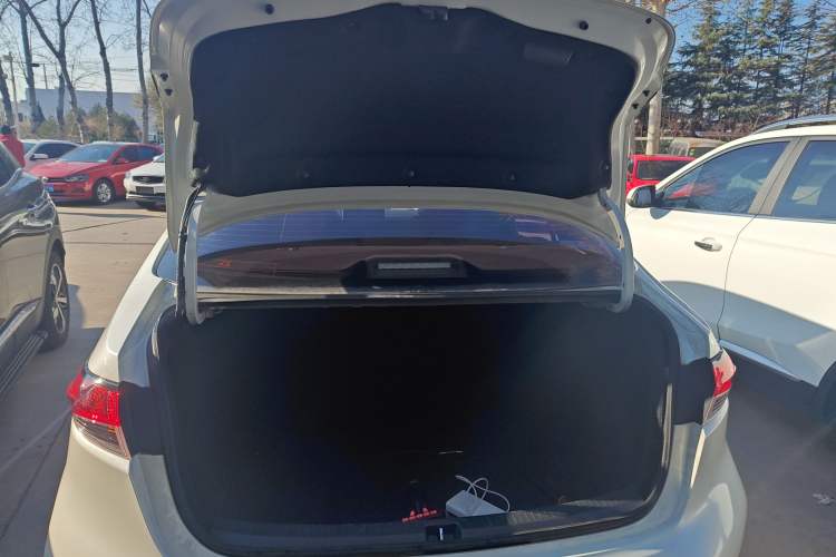 Used Toyota Levin 2019 185T CVT Luxury Edition China VI Standard
