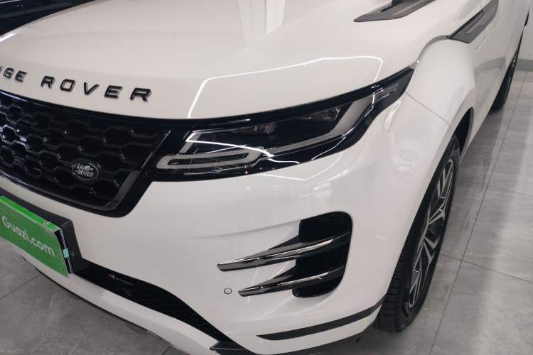 Used Land Rover Range Rover Evoque 2023 Aurora L 249 PS Luxury Edition