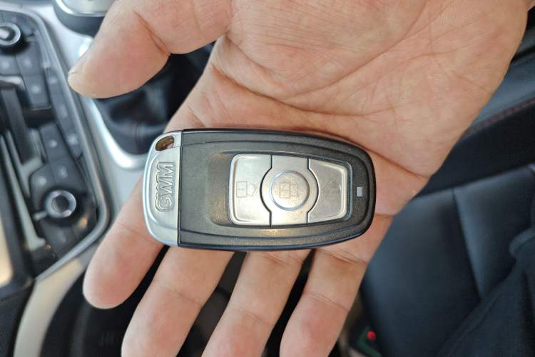 Used Haval H6 2017 Blue Label Sport Edition 1.5T Manual Two-Wheel Drive Elite Model Vehicle Key