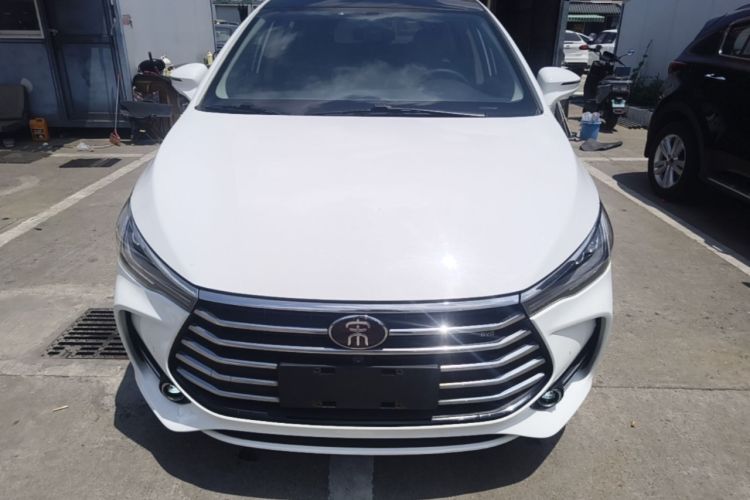 Used BYD Song MAX 2017 1.5T Automatic Smart Connect Prestige 7-Seater