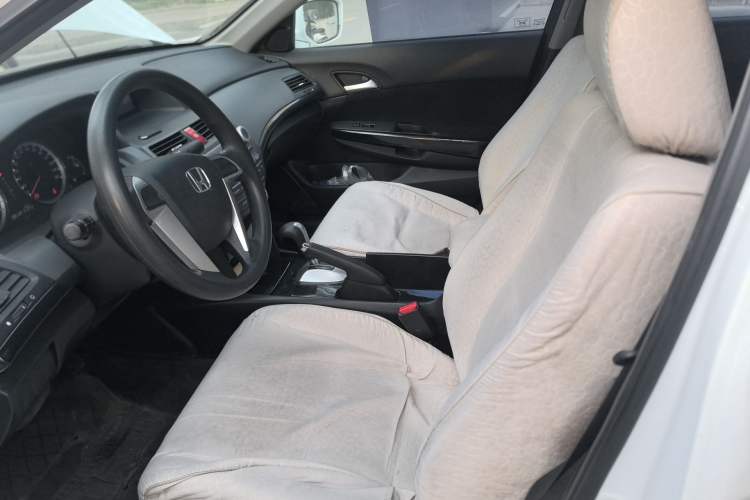 Used Honda Accord 2013 2.0L LX Left Front Seat