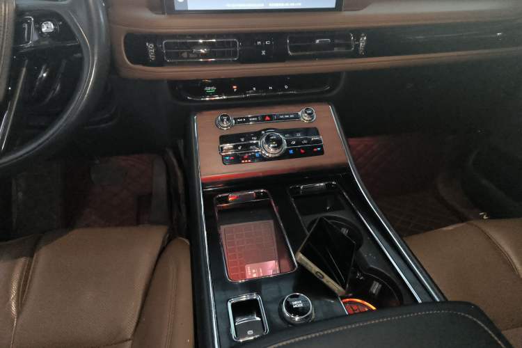 Used Lincoln Aviator 2020 3.0T V6 Four-Wheel Drive Zunya Edition
