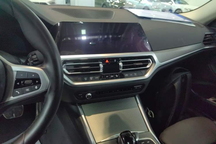 Used BMW 2 Series 2022 225i M Sport Night Edition Audio And AC Panel