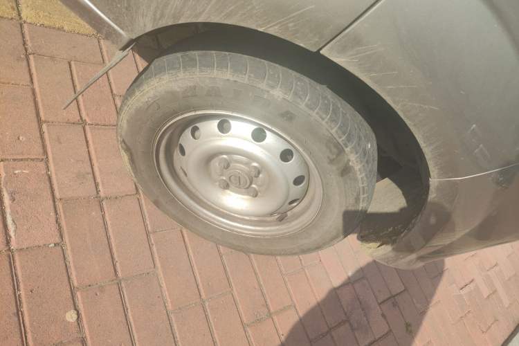 Used Jinbei Hiace X30 2024 1.5L Wealthy Van Model 2/5 Seats