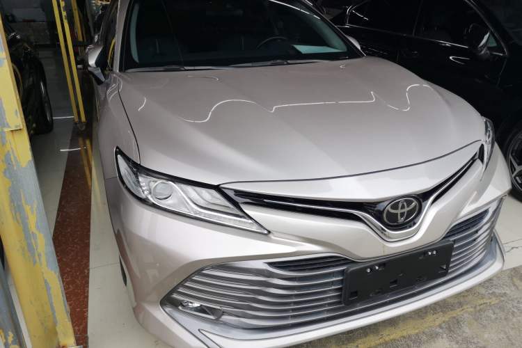 Used Toyota Camry 2019 2.5G Luxury Edition China VI Standard

