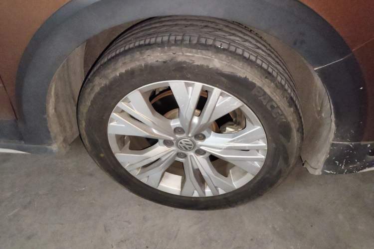 Used Volkswagen C-TREK 2017 1.6L Automatic Comfort Model
