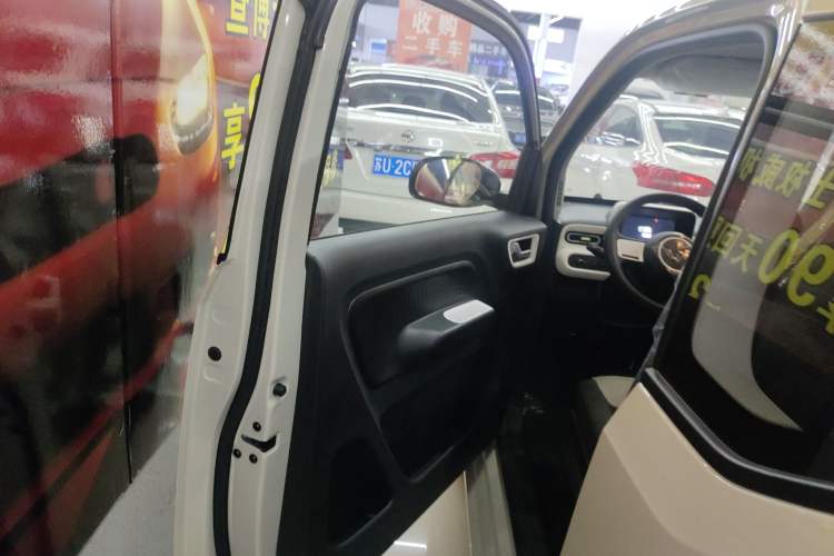 Used Wuling Hongguang MINIEV 2024 3rd Generation 215km Youth Edition