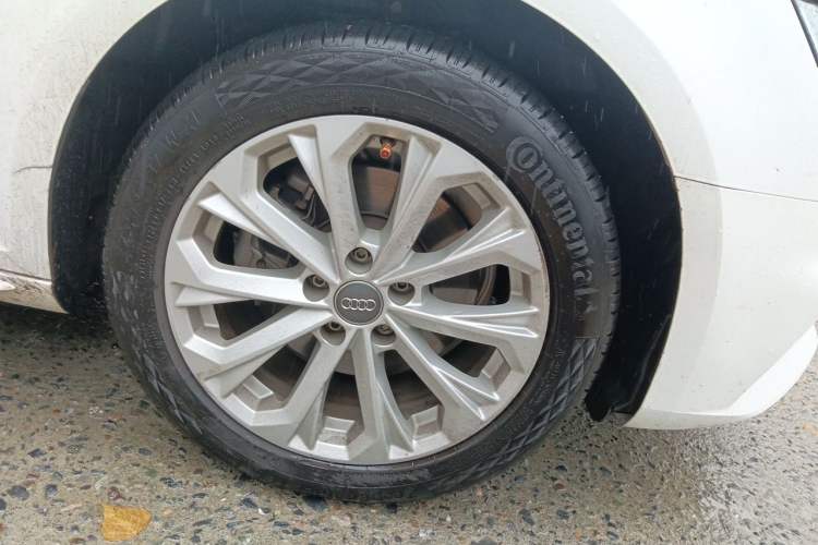 Used Audi A4L 2019 40 TFSI Ambition China VI
