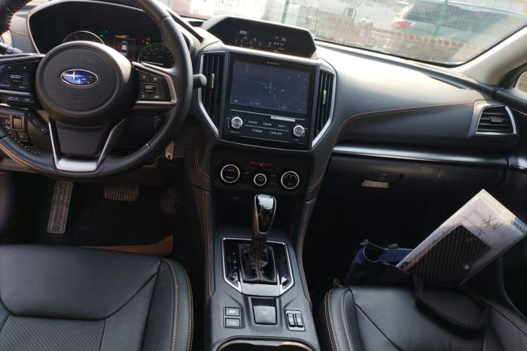 Used Subaru XV 2018 2.0i All-Wheel-Drive Luxury Edition with EyeSight Audio And AC Panel