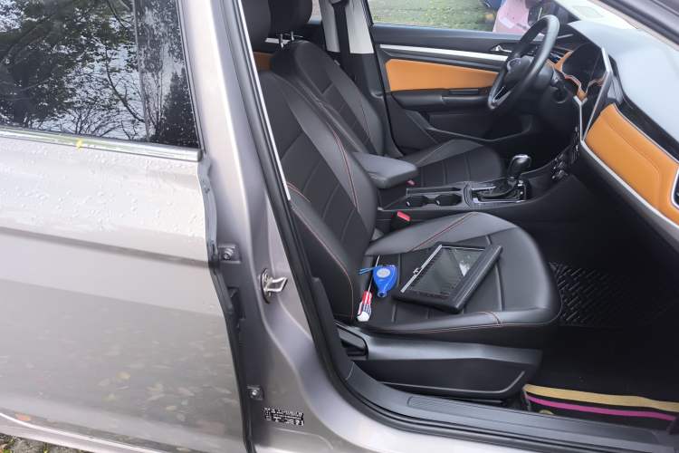 Used Volkswagen Bora 2023 200TSI DSG Enjoyment Edition Right Front Seat