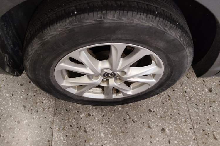 Used Mazda CX-4 2018 2.0L Automatic Two-Wheel Drive Blue Sky Dynamic Version China VI Standard Exterior 5