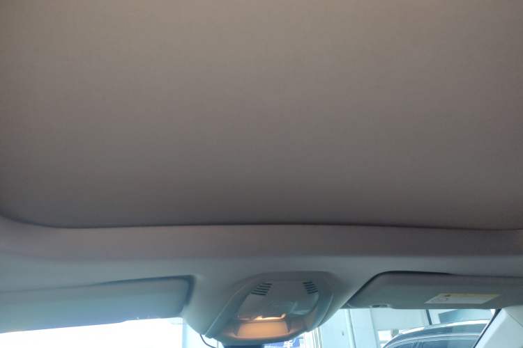 Used Peugeot 4008 2019 350THP First Edition Headliner