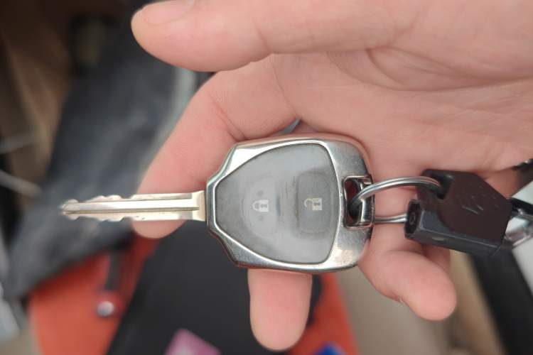 Used Toyota RAV4 2012 Luxurious Edition 2.0L Automatic All-Wheel Drive
