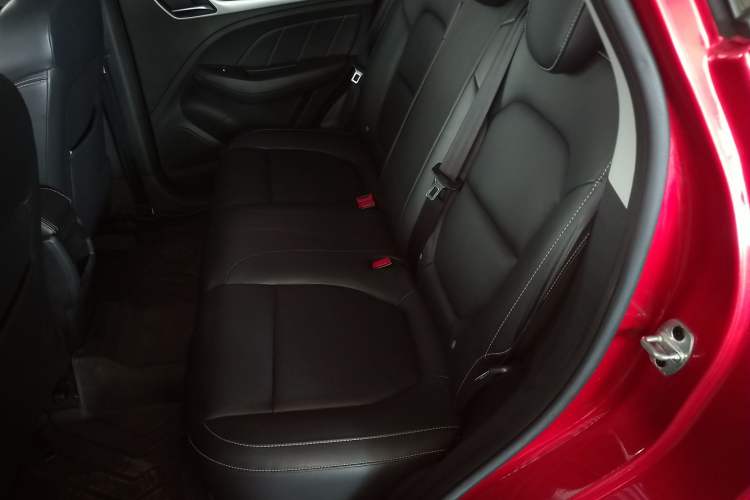 Used MG ZS 2018 1.5L Automatic Luxury Edition China V Standard