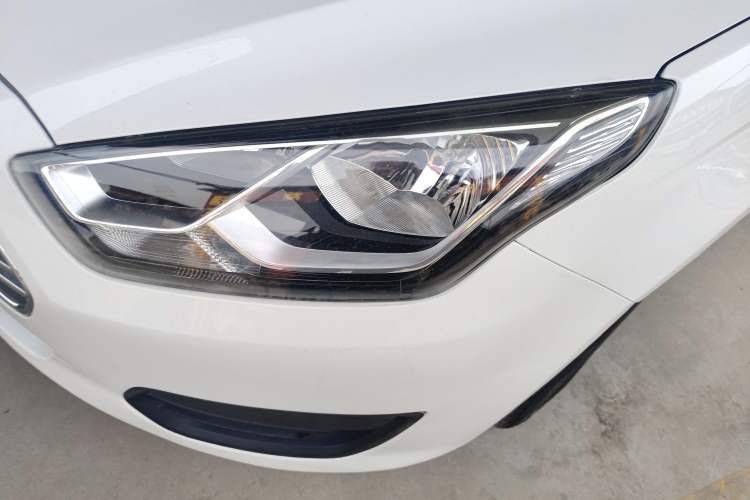 Used Ford Escort 2019 Revised 1.5L Automatic ZhiXiang Version (Tire Pressure Monitoring) China VI Standard
