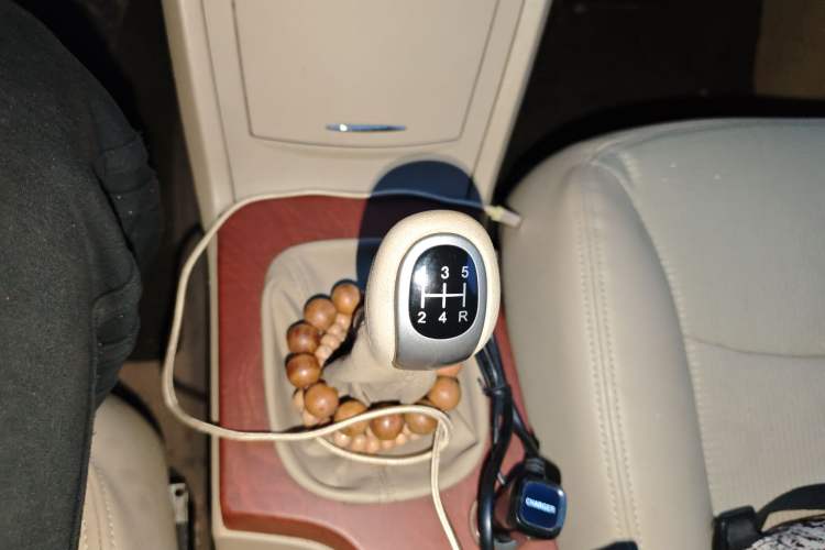 Used Roewe 350 2013 350C 1.5L Manual Swift Edition
