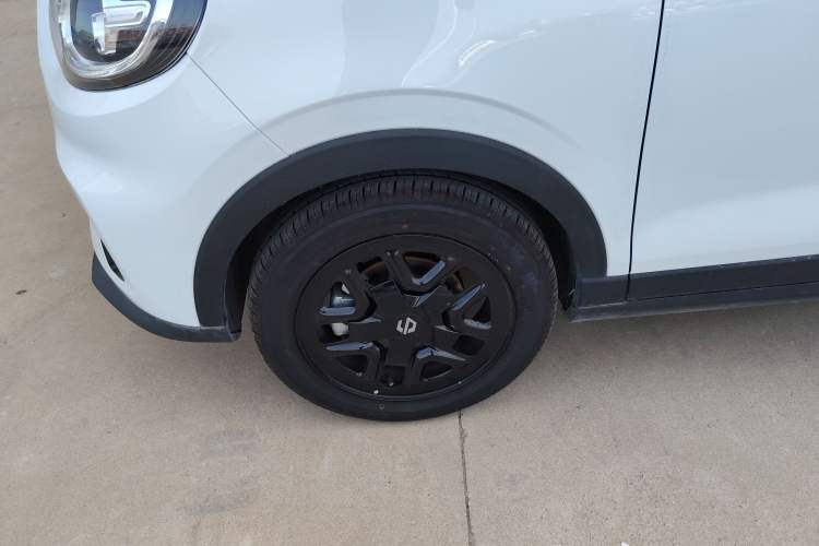 Used Leapmotor T03 2025 310 Comfort Edition Left Front Wheel Hub