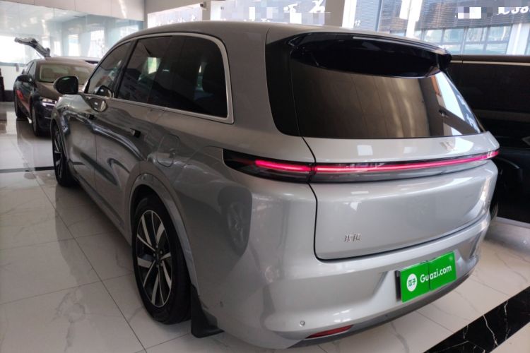 Used Li Auto L8 2023 Pro Model
