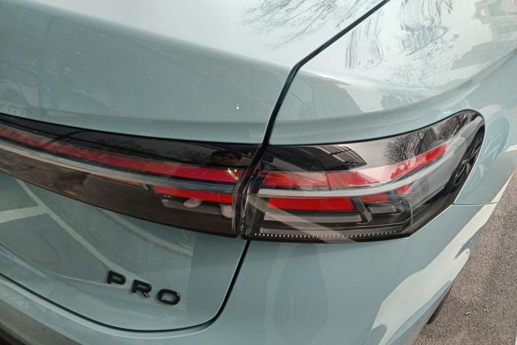 Used Volkswagen Passat 2025 Pro 380TSI Starry Dragon Luxury Edition
