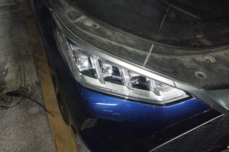 Used BYD Song PLUS New Energy 2021 DM-i 110KM Flagship PLUS Right Front Headlight