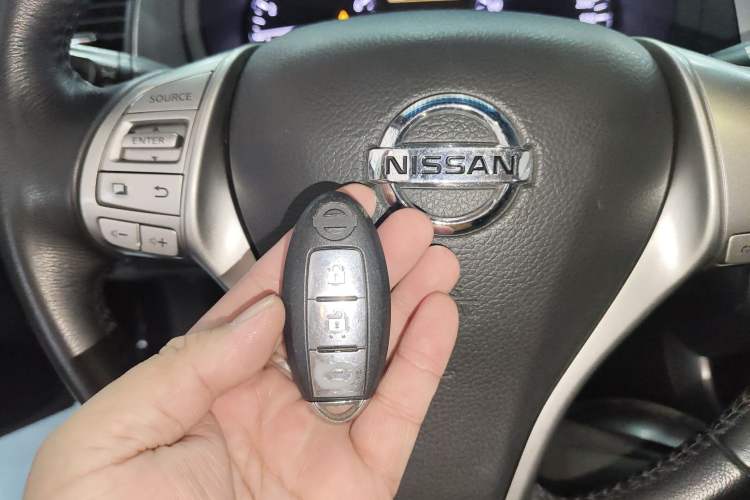 Used Nissan Teana 2013 2.0L XL Comfort Edition Interior 1