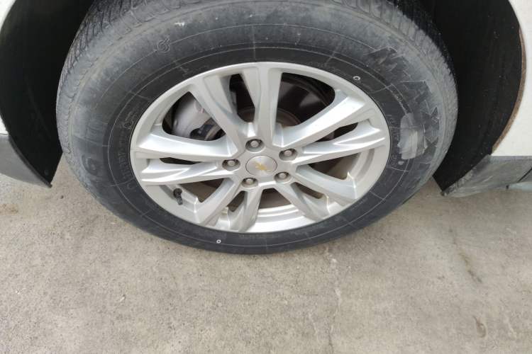 Used Chevrolet Equinox 2019 535T Automatic YuJie Edition China VI
