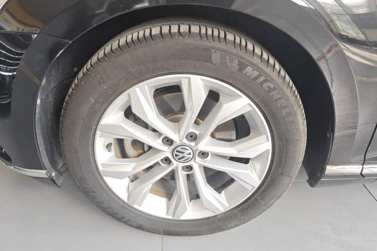 Used Volkswagen Magotan 2019 330TSI DSG Luxury Version China VI Standard
