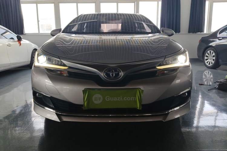 Used Toyota Corolla 2017 Revised Dual-Engine 1.8L E-CVT Leading Edition
