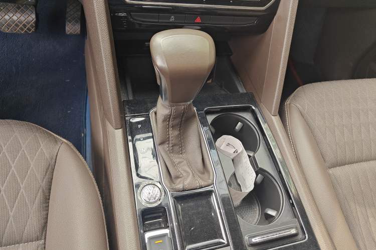 Used Volkswagen Viloran 2020 330TSI Business Edition
