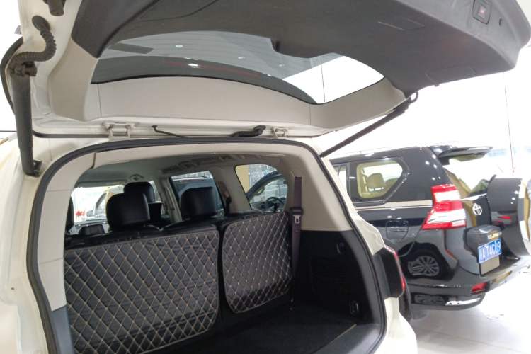 Used Nissan Patrol 2018 4.0L Automatic 7-Seater Middle East Version