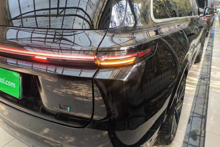 Used Li Auto L9 2022 Max model
