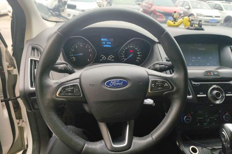 Used Ford Focus 2015 Sedan 1.6L Automatic Trend Model
