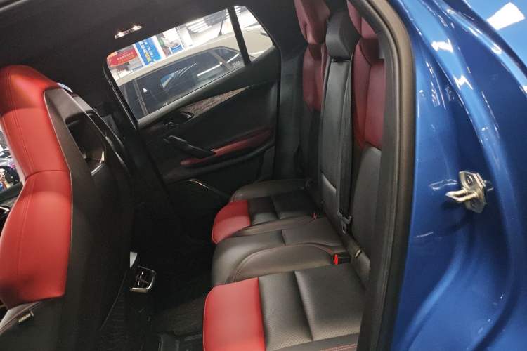 Used Lynk & Co 06 2020 1.5T JinPro model
