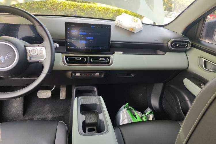 Used Wuling Bingo PLUS 2024 510 km Flagship Edition Four-Seater Version