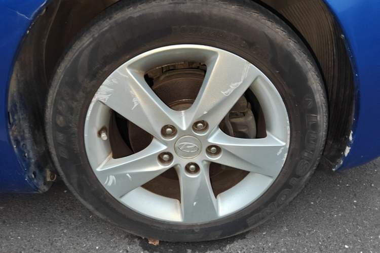 Used Hyundai Elantra (5th Generation / Langdong) 2013 1.6L Automatic Leading Model Right Front Wheel Hub