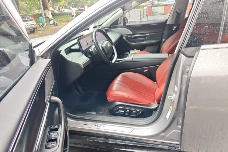 Used XPeng P7 2022 670E+