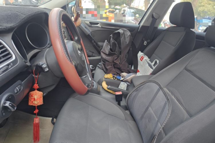 Used Volkswagen Golf 2012 1.6 Manual Comfort Edition
